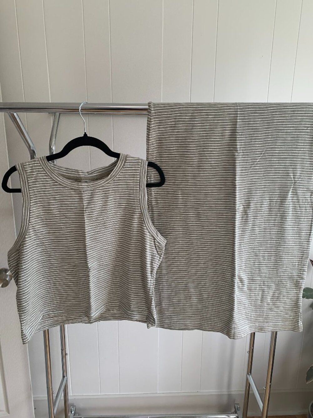 Lou & Grey Striped Cropped Tank and Pencil-Midi Skirt Set, Size M in White/Sage